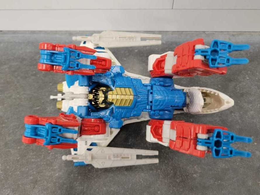 Skylynx Sky Lynx - Hasbro (Combiner Wars) action figure collectible - Main Image 4