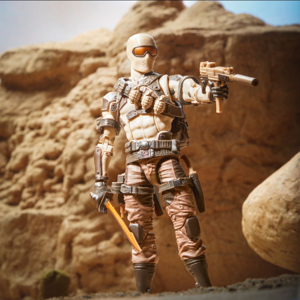 Snake Eyes Desert Commando - Hasbro (G.I. Joe) action figure collectible - Main Image 4