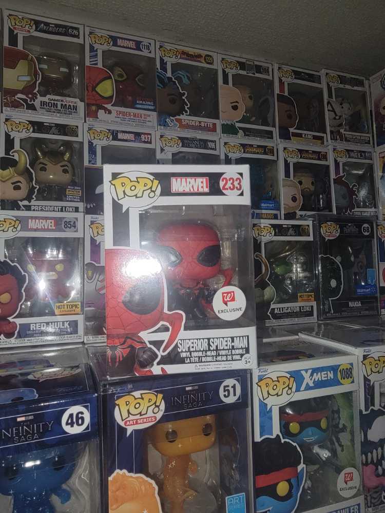 Flash (Black And White Accent)