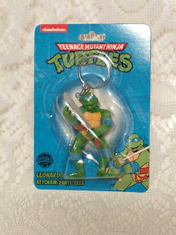 TMNT: Nickelodeon Teenage Mutant Ninja Turtles Keychain - Leonardo - Nickelodeon (Teenage Mutant Ninja Turtles) action figure collectible - Main Image 2