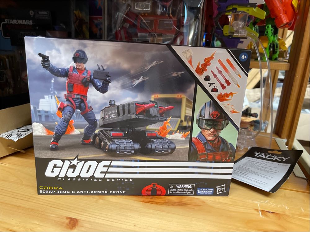 #74 Scrap-Iron - Hasbro (G.I. Joe) action figure collectible [Barcode 5010996112552] - Main Image 2