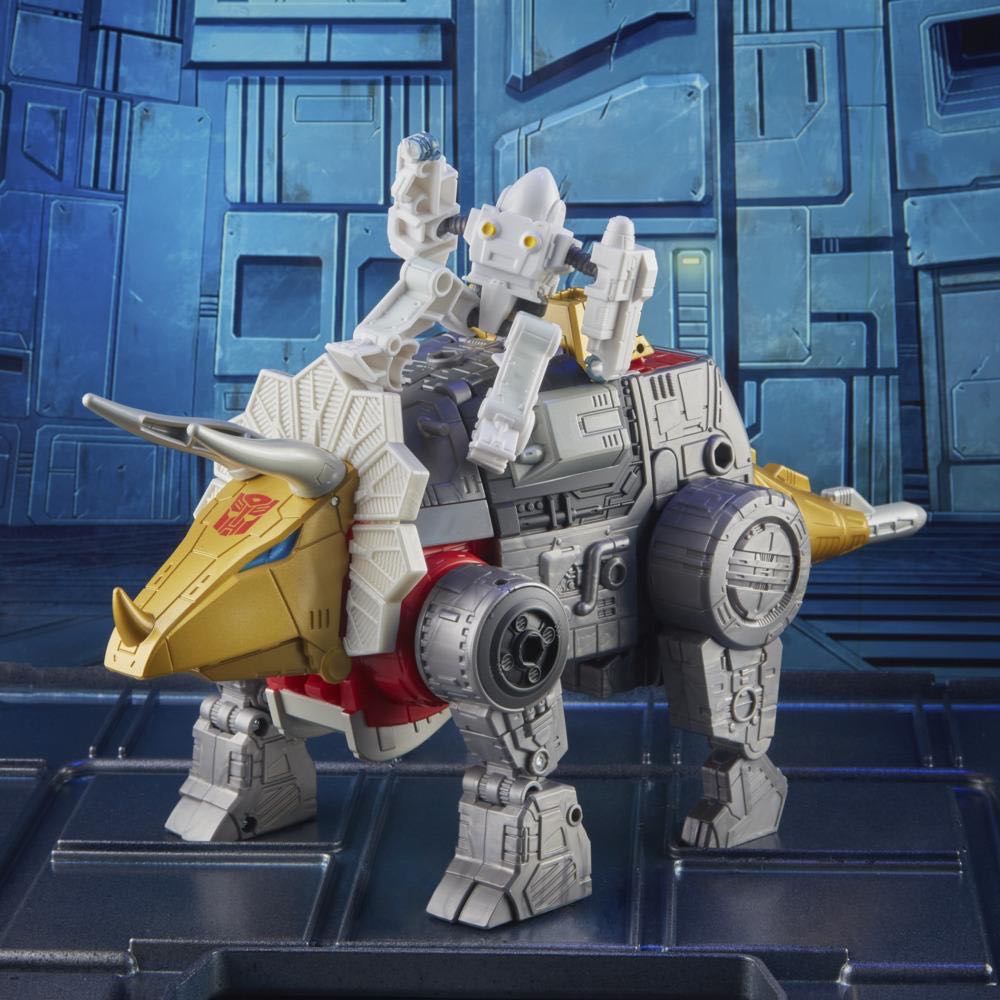 Studio Series 86 Dinobot Slug & Daniel Witwicky - Hasbro (Transformers: Studio Series - The ‘86 Movie) action figure collectible - Main Image 3