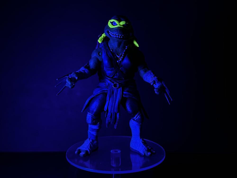 Jennika V2 - Yuno Dyva (Teenage Mutant Ninja Turtles) action figure collectible - Main Image 3