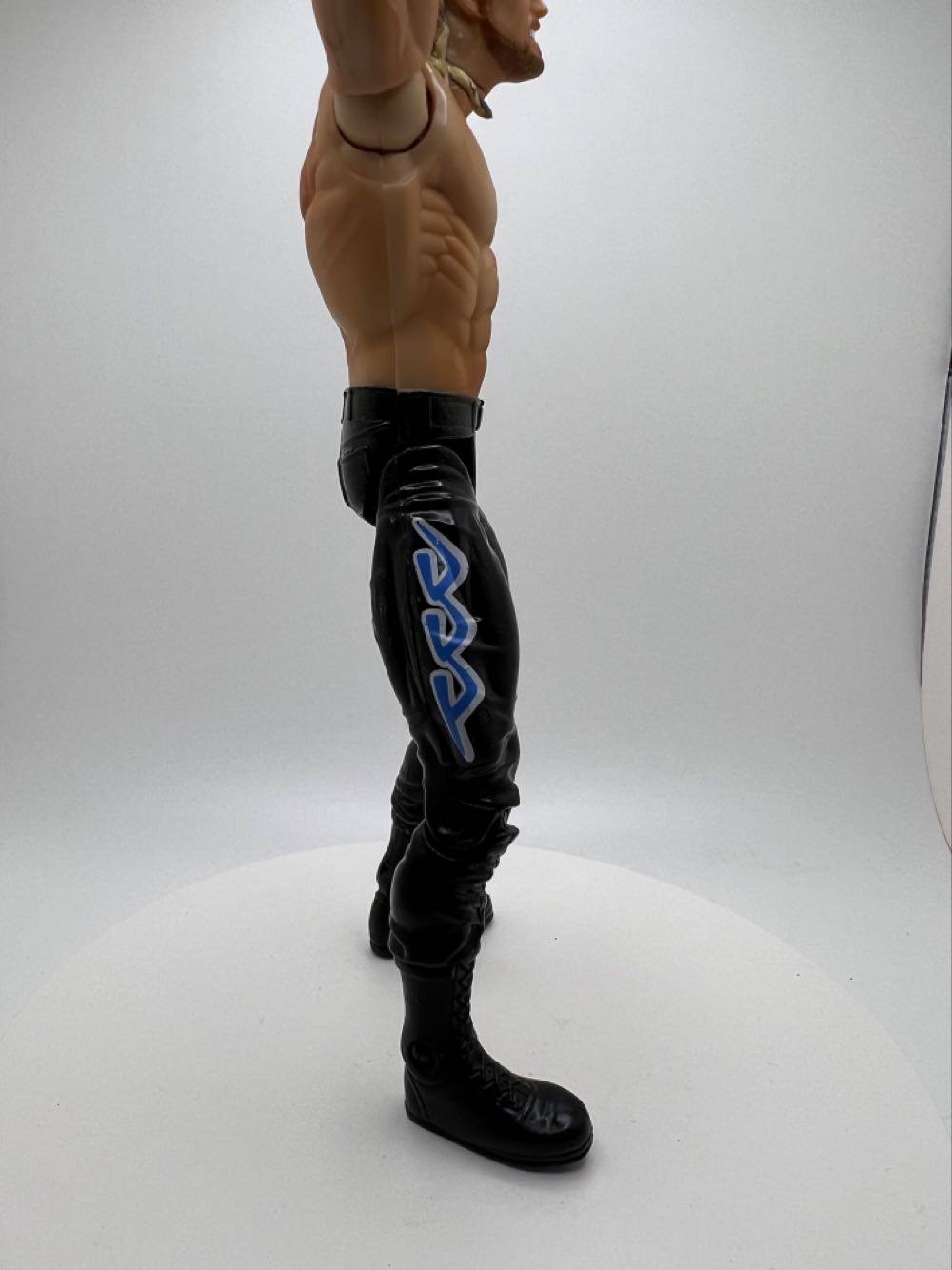DDP [Black Pants / Logo] - Toy Biz (WCW - Toy Biz) action figure collectible - Main Image 2