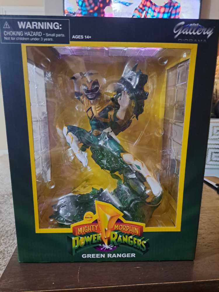 Green Ranger Pvc Statue - Diamond Select Toys (Mighty Morphin Power Rangers) action figure collectible [Barcode 2217608001669] - Main Image 2