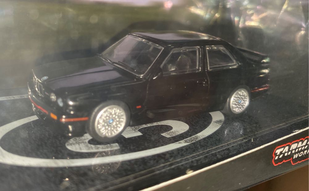 Bmw M3 E30 Sport Evolution - Tarmac action figure collectible [Barcode 9580015713801] - Main Image 2