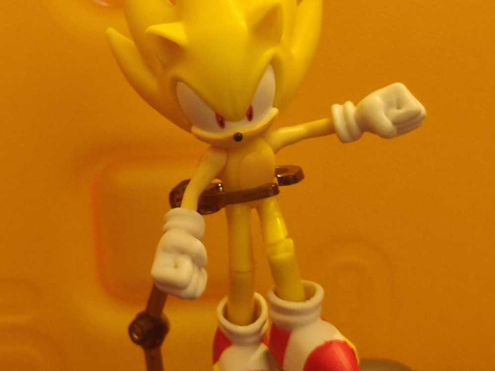 Sonic The Hedgehog Super Sonic Jakks - Jakks Pacific (Sonic The Hedgehog) action figure collectible - Main Image 2