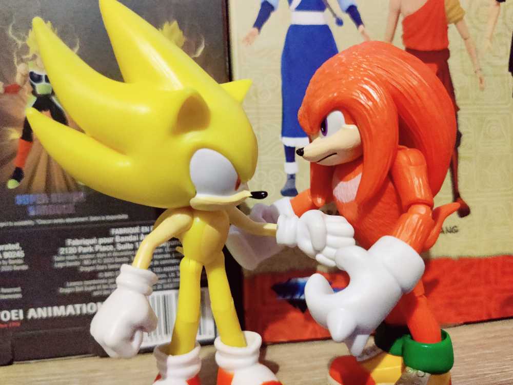 Sonic The Hedgehog Super Sonic Jakks - Jakks Pacific (Sonic The Hedgehog) action figure collectible - Main Image 3