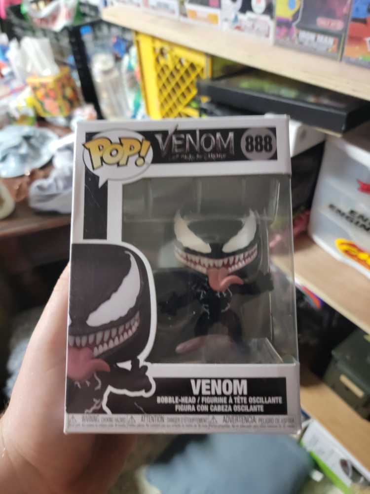 Marvel Venom   action figure collectible - Main Image 1