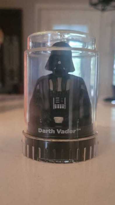 Good 2 Grow Podz Darth Vader - Lucasfilm Ltd. (Star Wars) action figure collectible - Main Image 3