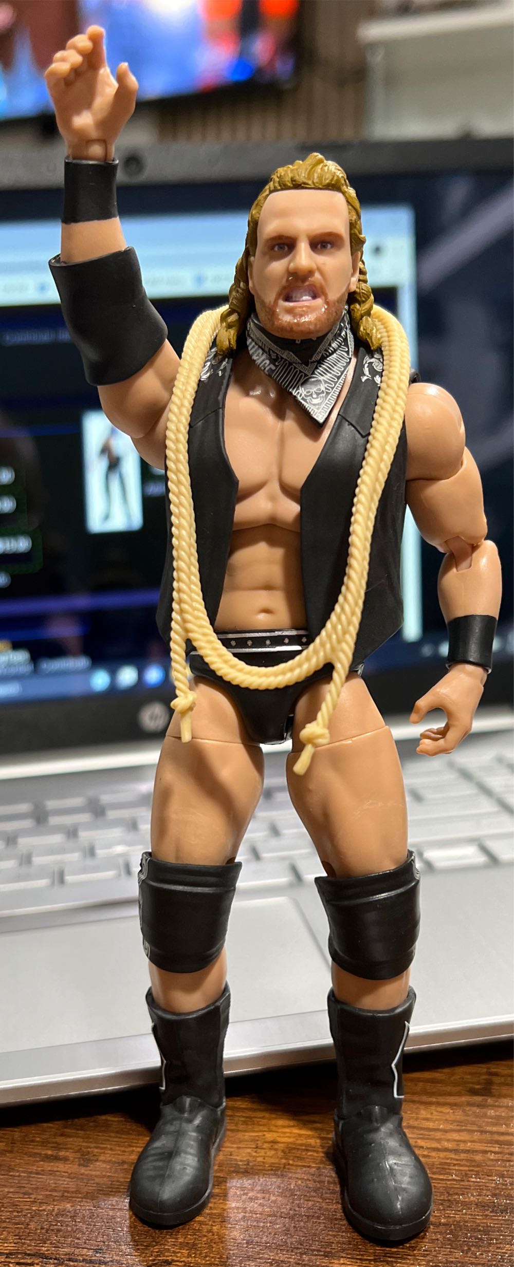 Blitzway Bruce Lee: Tribute Statue Version 4 1 4th Scale Hybrid Type Statue