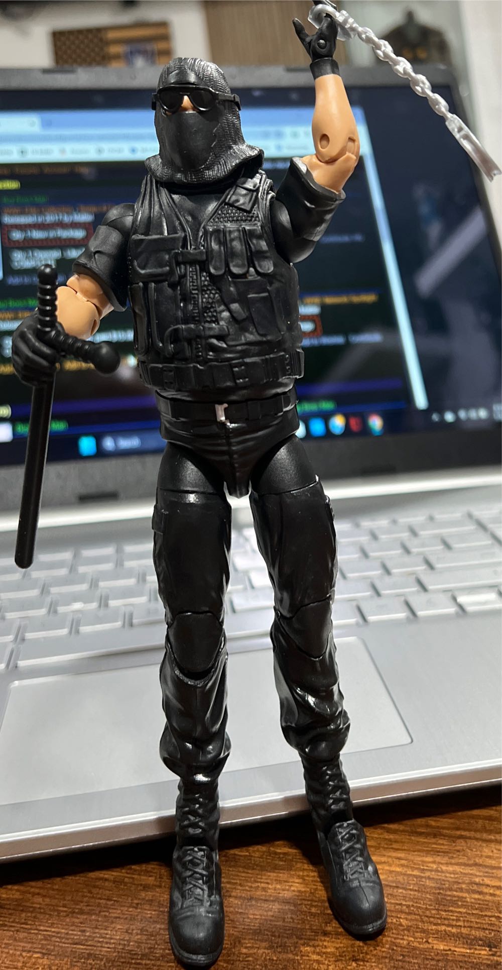 Enesco Jim Shore Heartwood Creek Norwegian Santa 4053705 Figurine