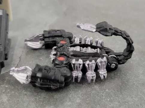 Scorponok With Grindor - Hasbro (Revenge Of The Fallen) action figure collectible - Main Image 4