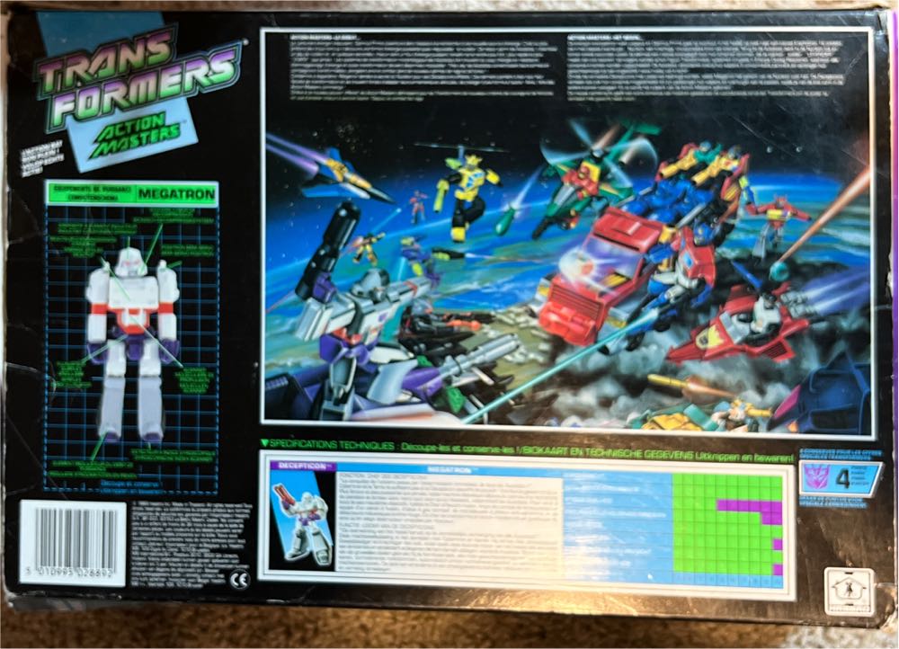 Neutro-Fusion Tank w/ Megatron - Hasbro (Transformers G1 ActionMasters) action figure collectible [Barcode 5010995028892] - Main Image 2