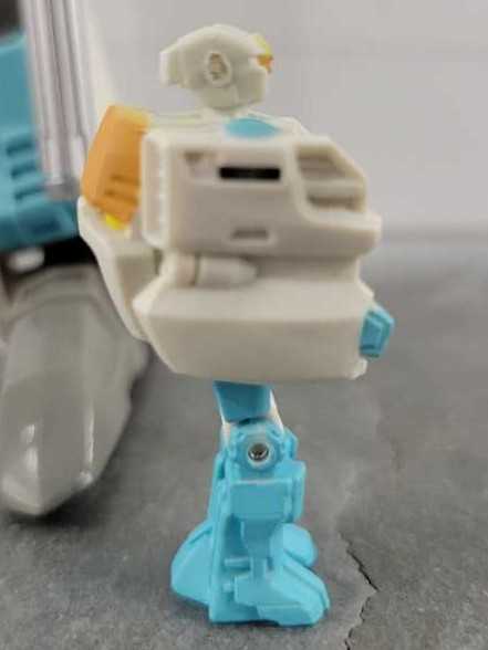 Arcana With Brainstorm  - Hasbro (Generations) action figure collectible - Main Image 2