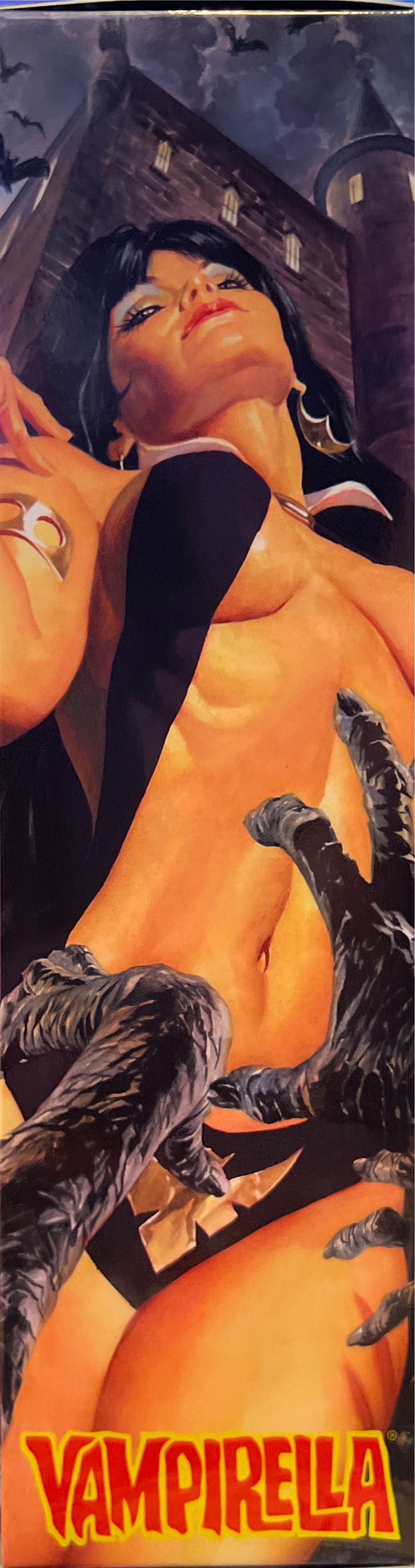 Loosecollector: Vampirella - Loose Collector / Executive Replicas (Vampirella (Dynamite Entertainment)) action figure collectible [Barcode 614614989271] - Main Image 4