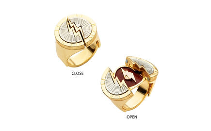 The Flash Collector’s Box Set - Salesone (The Flash Collector’s Box Set Numbered Exclusive #’d 10000 Limited Ed) action figure collectible [Barcode 810086964895] - Main Image 3