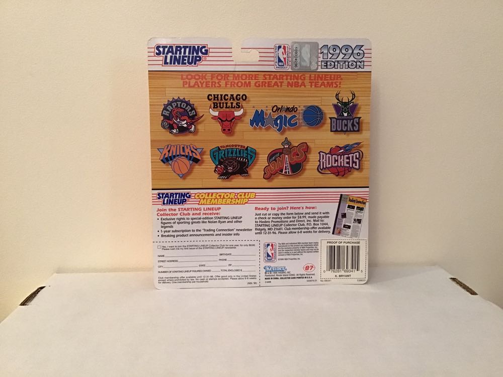 Kobe Bryant - Kenner action figure collectible - Main Image 2