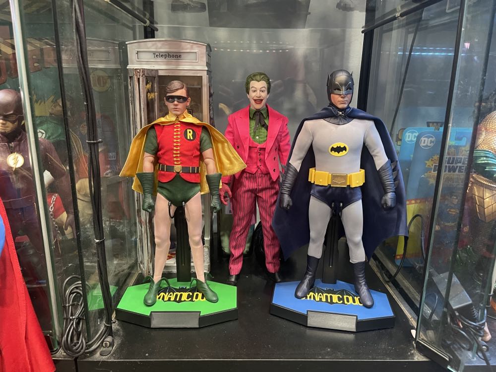 Robin : Burt Ward - Saturn Toys (DC TV shows) action figure collectible - Main Image 2