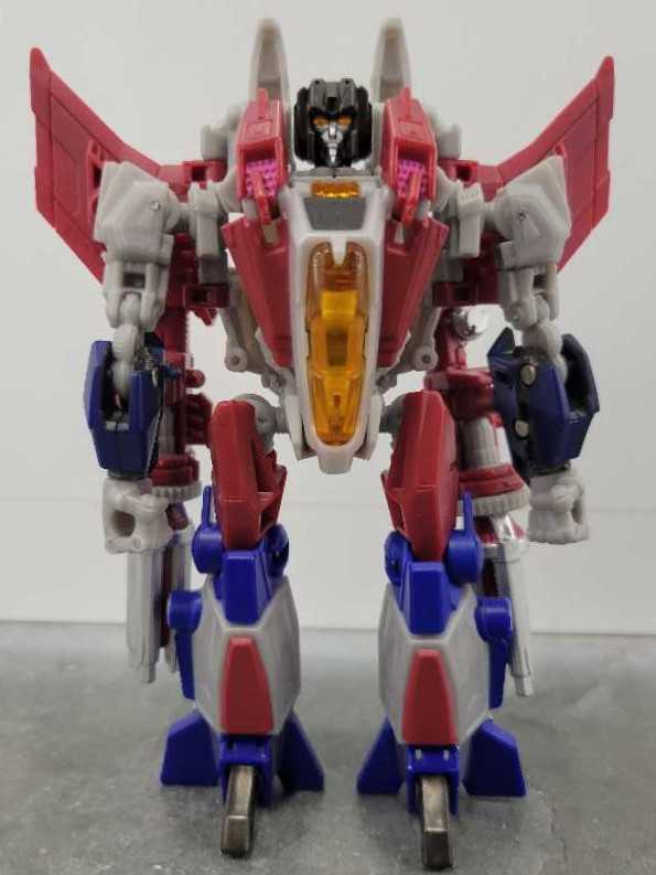 Starscream Robot Mode - Hasbro (Generations War For Cybertron) action figure collectible - Main Image 2