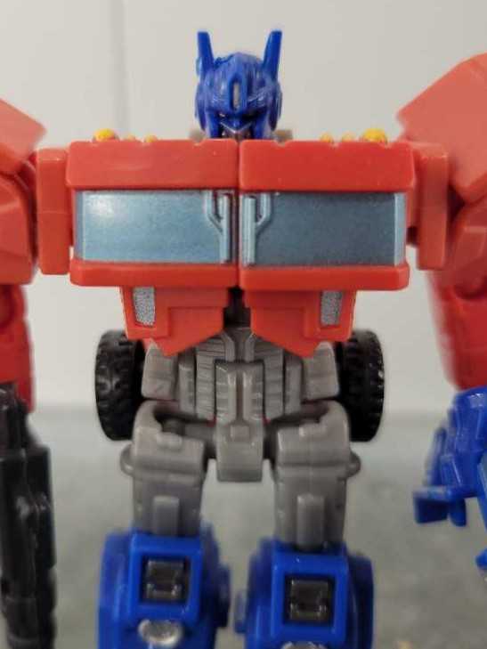 Joy Toy Warhammer 40k Chaos Space Marines Crimson Slaughter Brother Karvult