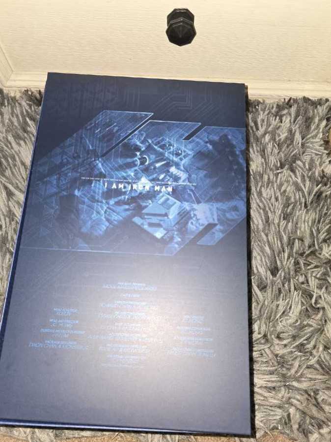 Hot Toys Marvel Iron Man 3 Tony Stark The Mechanic  - Hot Toys (Movie Figures) action figure collectible [Barcode 4897011175348] - Main Image 3