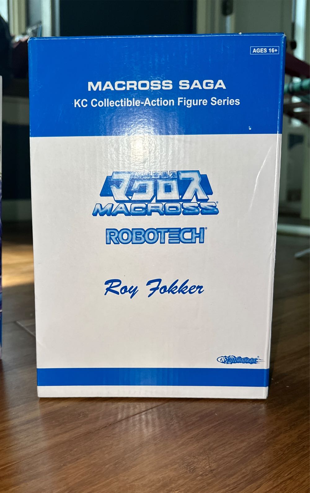 Roy Fokker - KitzConcept Ltd. (Robotech) action figure collectible [Barcode 842197100367] - Main Image 3