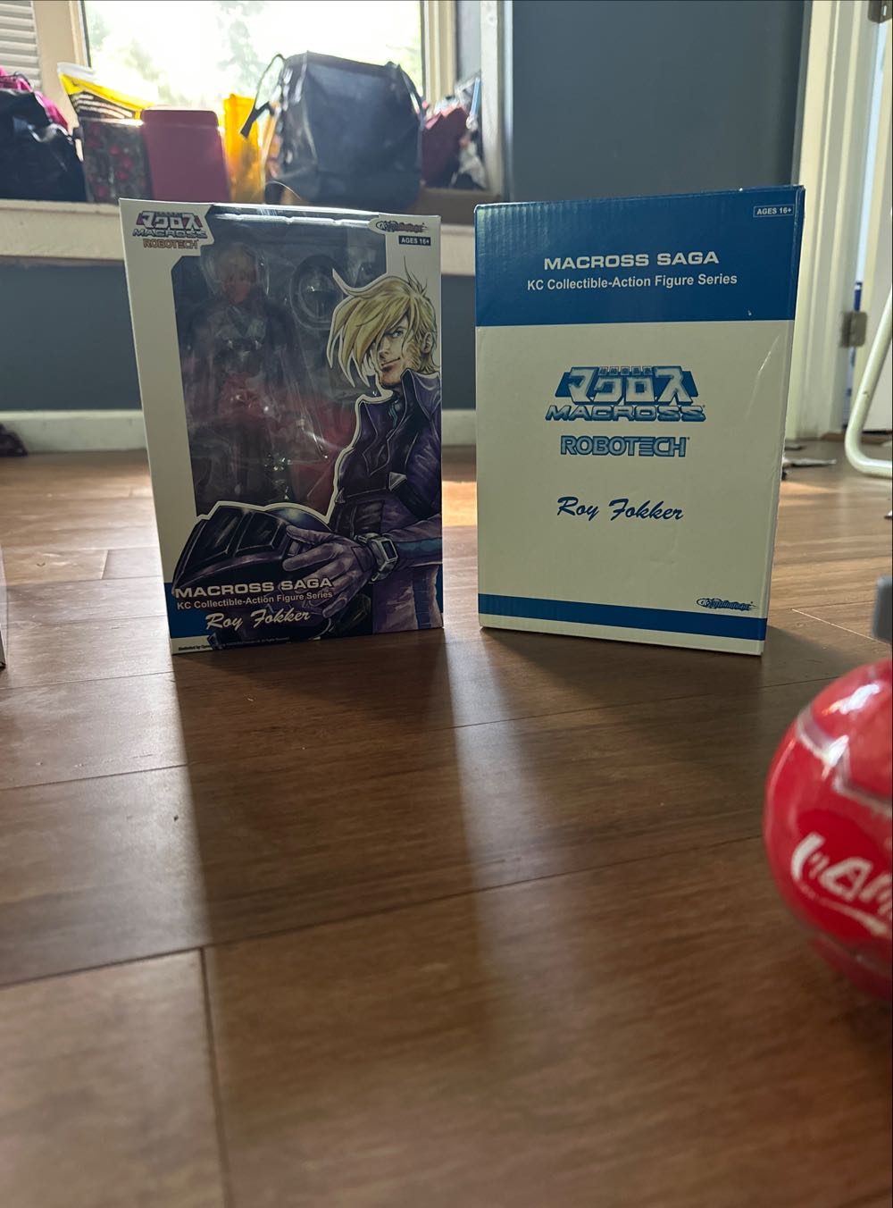 Roy Fokker - KitzConcept Ltd. (Robotech) action figure collectible [Barcode 842197100367] - Main Image 4