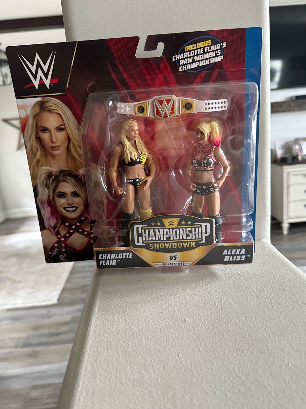 Mattel Wwe Charlotte Flair Vs Alexa Bliss Championship Showdown Action Figure 2-pack With Raw Women’s Championship 6-inch  action figure collectible [Barcode 194735114962] - Main Image 2