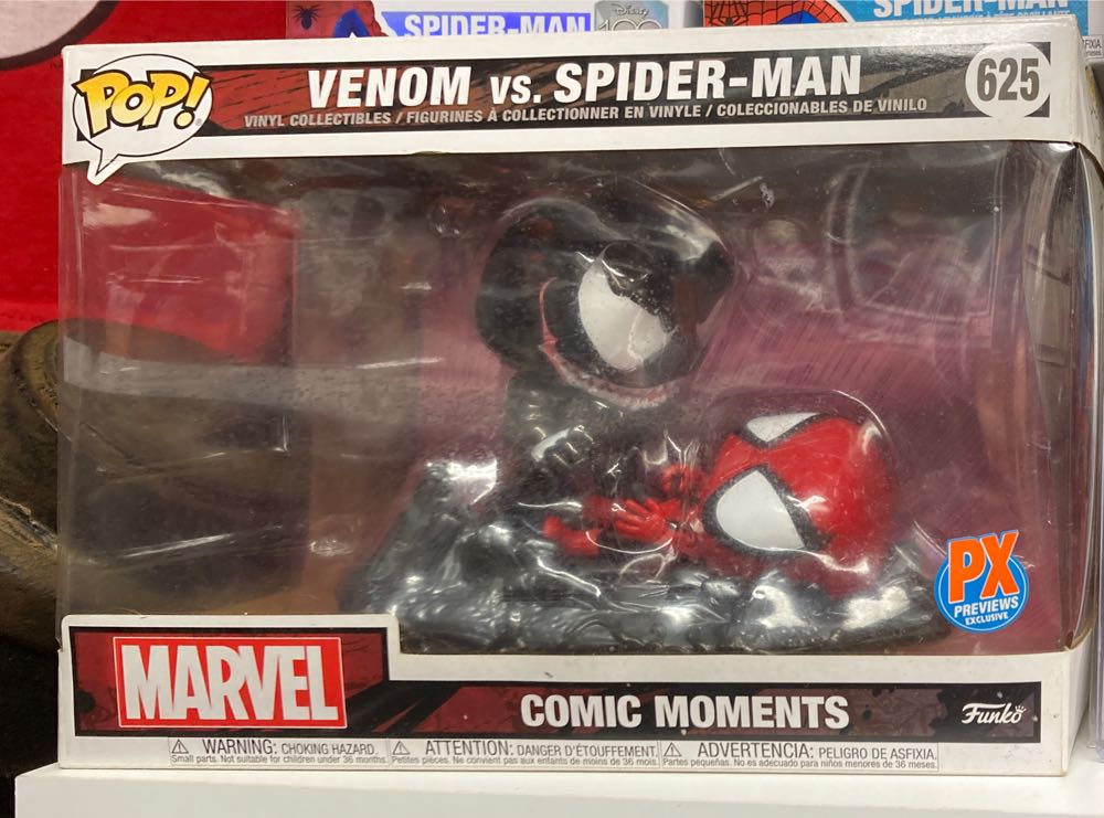 Funko Pop! Keychain: Marvel I Am Groot Groot With Cheese Puffs