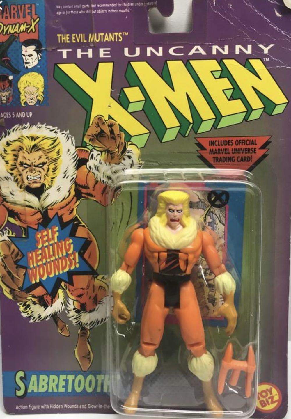 X-Men - Sabretooth - Toy Biz action figure collectible - Main Image 2