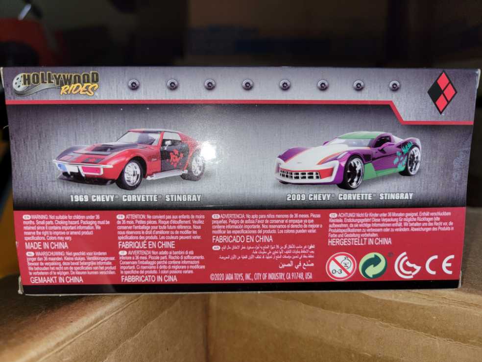 Jada 1969 Chevy Corvette Stingray Harley Quinn - Jada Toys action figure collectible [Barcode 801310240786] - Main Image 3
