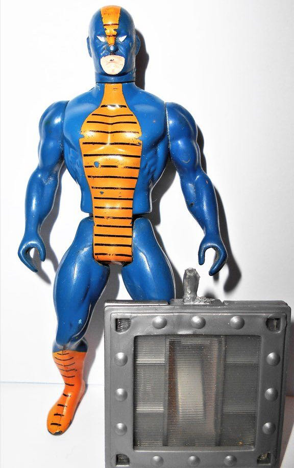 Marq Quen Aew Series 12