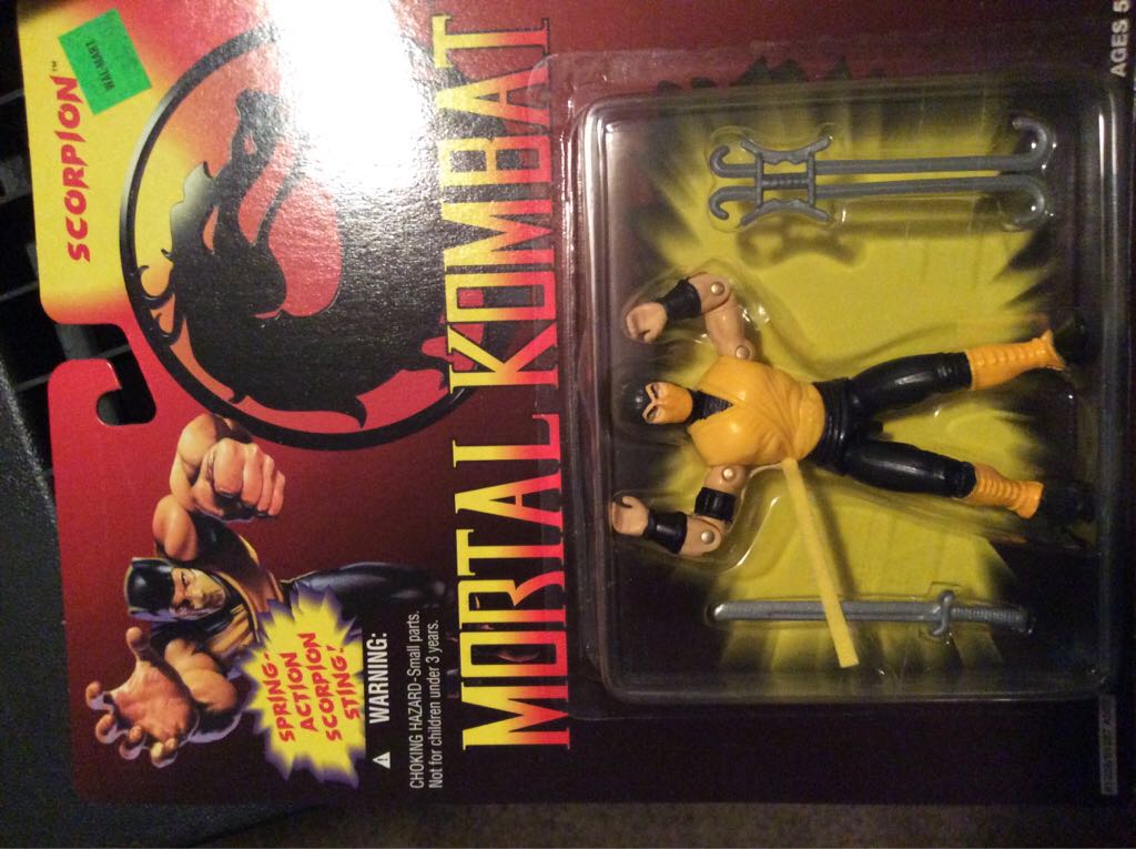 SHATTERED GLASS OPTIMUS PRIME