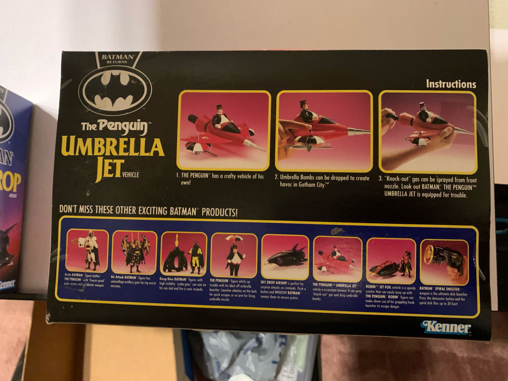 Umbrella Jet The Penguin - Kenner (Batman Returns) action figure collectible [Barcode 076281636900] - Main Image 2
