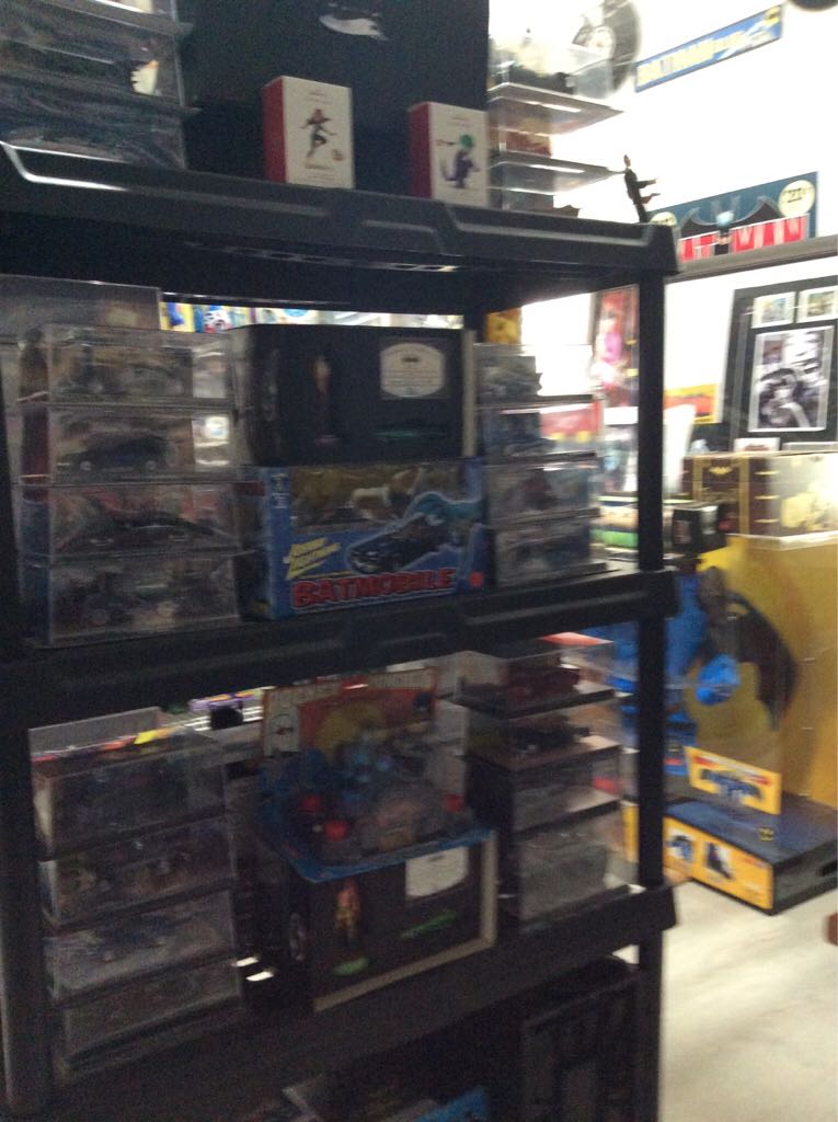 Batcave Center Room  action figure collectible - Main Image 2