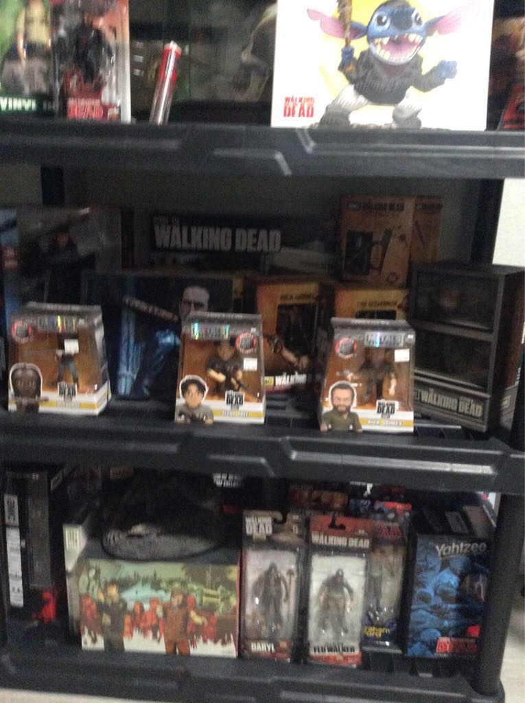 Walking Dead Wall 1.2  action figure collectible - Main Image 2