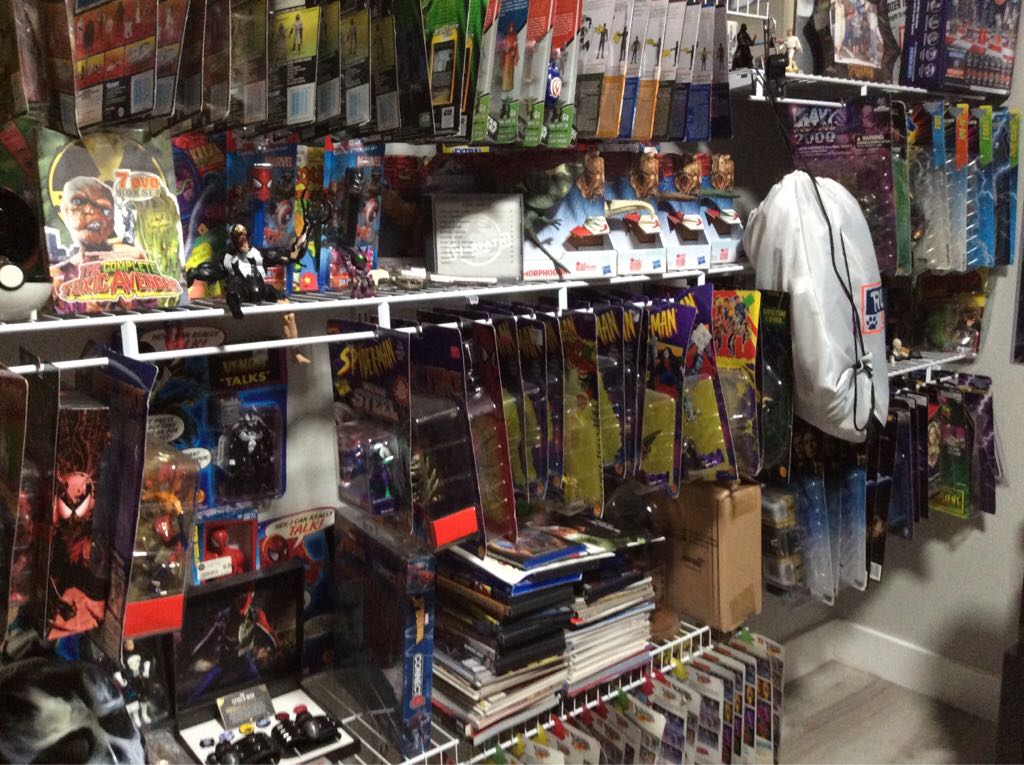 Bs 90s Room Wall 2  action figure collectible - Main Image 2