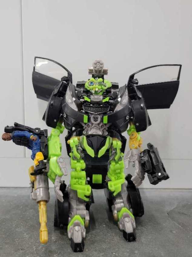 Skids With Tech Sergeant Epps And Elita-1 Robot Mode - Hasbro (Human Alliance) action figure collectible - Main Image 2