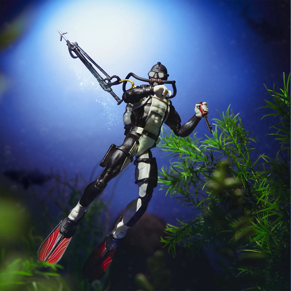 #73 G.I. Joe: Torpedo - Hasbro (GI Joes Classified - Joes) action figure collectible - Main Image 3