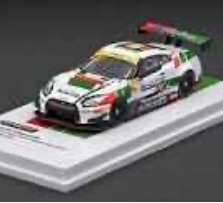 Nissan Skyline GT-R R35 Nismo GT3 - Tarmac (Castrol) action figure collectible [Barcode 9580015714471] - Main Image 2