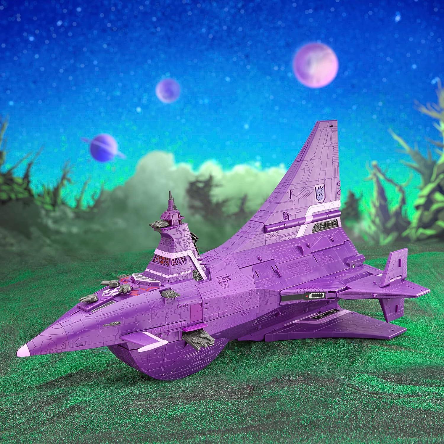 Nemesis (Titan Class) - Hasbro (Transformers: Legacy Evolution) action figure collectible [Barcode 5010996123077] - Main Image 3