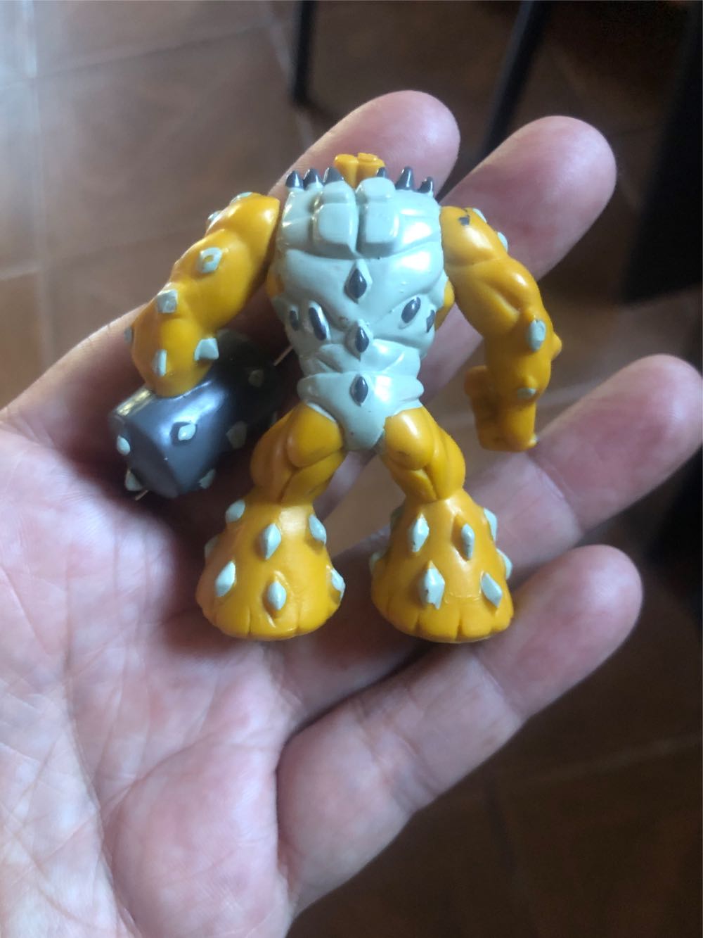 Gheos - El Señor Del Poder - Gormiti (Marron) action figure collectible - Main Image 3