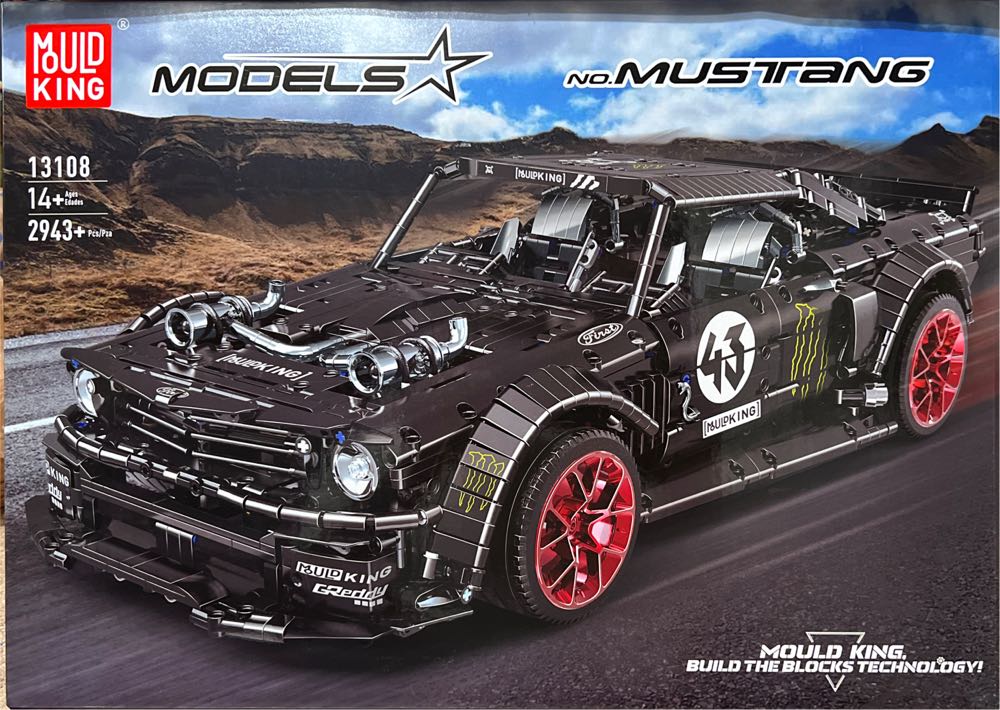 Bandai Hobby Gundam Age-1 Titus 1 100-master Grade