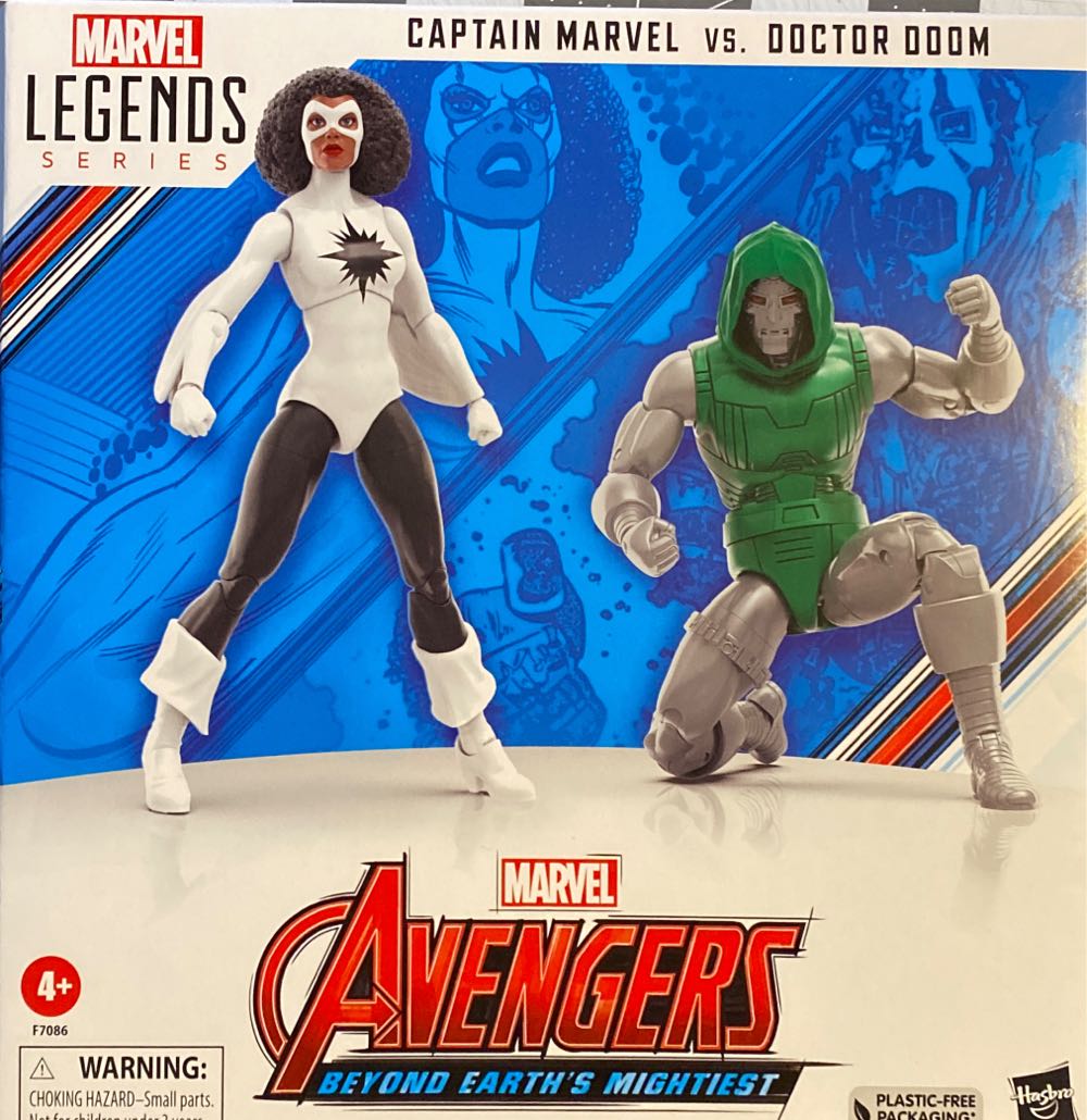 Captain Marvel Vs Doctor Doom - Hasbro (Marvel Legends Avengers: Beyond Earth’s Mightiest (2-Pack)) action figure collectible [Barcode 5010996142443] - Main Image 2