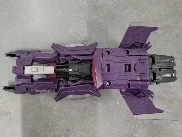 Shockwave Vehicle Mode  - Hasbro (Generations War For Cybertron) action figure collectible - Main Image 2