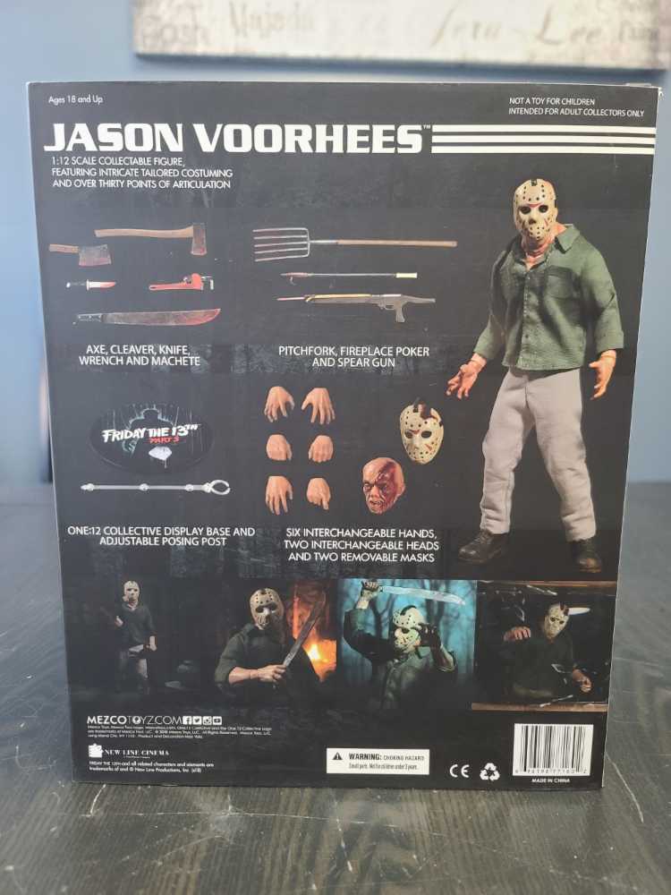 Mezco One:12 Friday The 13th Jason Voorhees  - Mezco (Horror) action figure collectible - Main Image 3