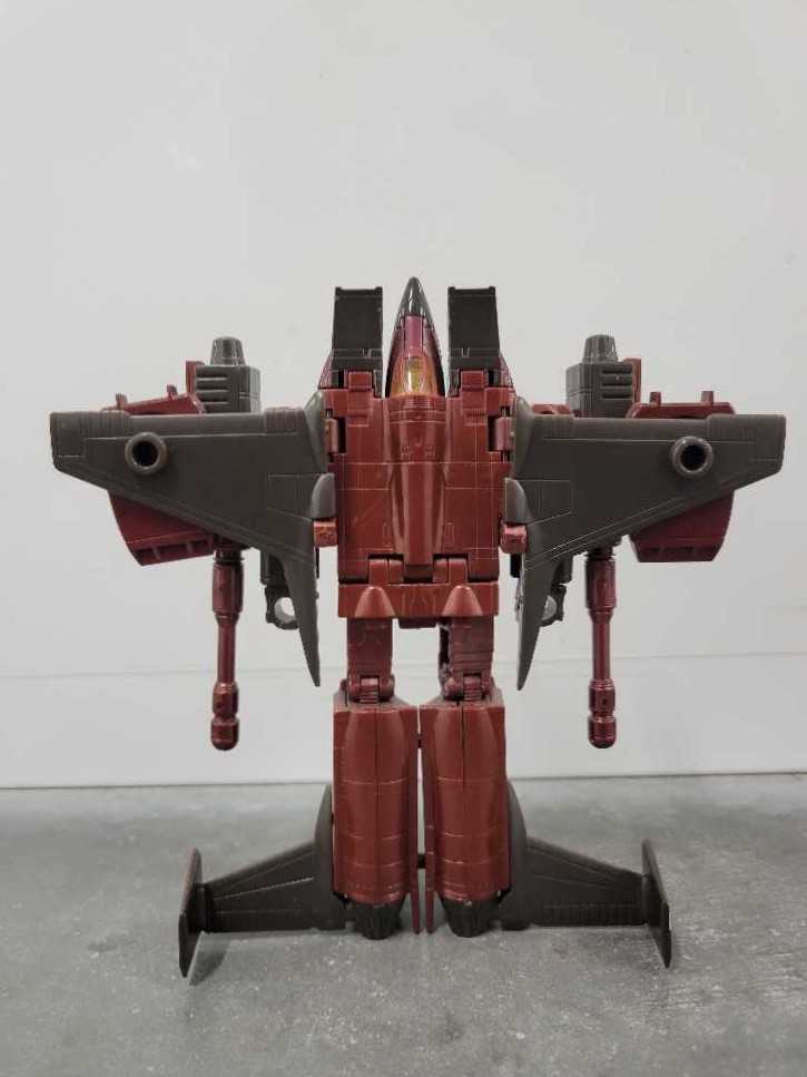 Thrust Robot Mode - Hasbro (Generations) action figure collectible - Main Image 4