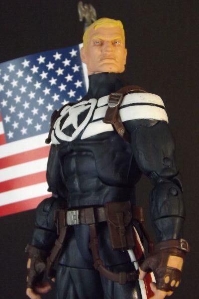 Commander Rogers - Hasbro (Marvel Legends Totally Awesome Hulk Series) action figure collectible [Barcode 5010993978212] - Main Image 3