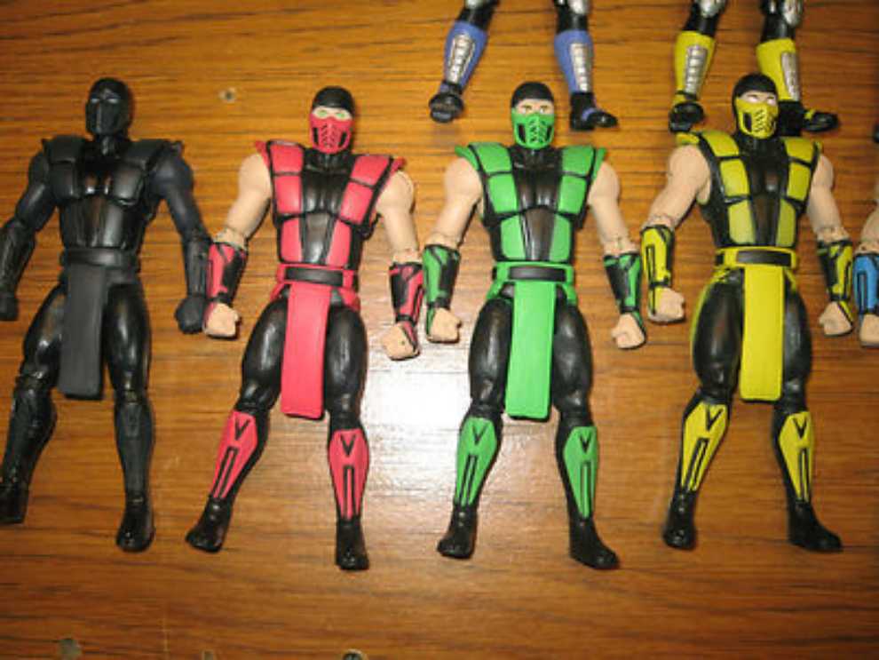 Jazwares Mortal Kombat Klassic 4” Mk2 Scorpion - Jazwares Inc. action figure collectible [Barcode 681326132028] - Main Image 4